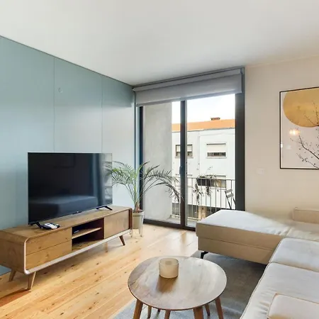 Guestready - Lovely In Campanhã * Porto